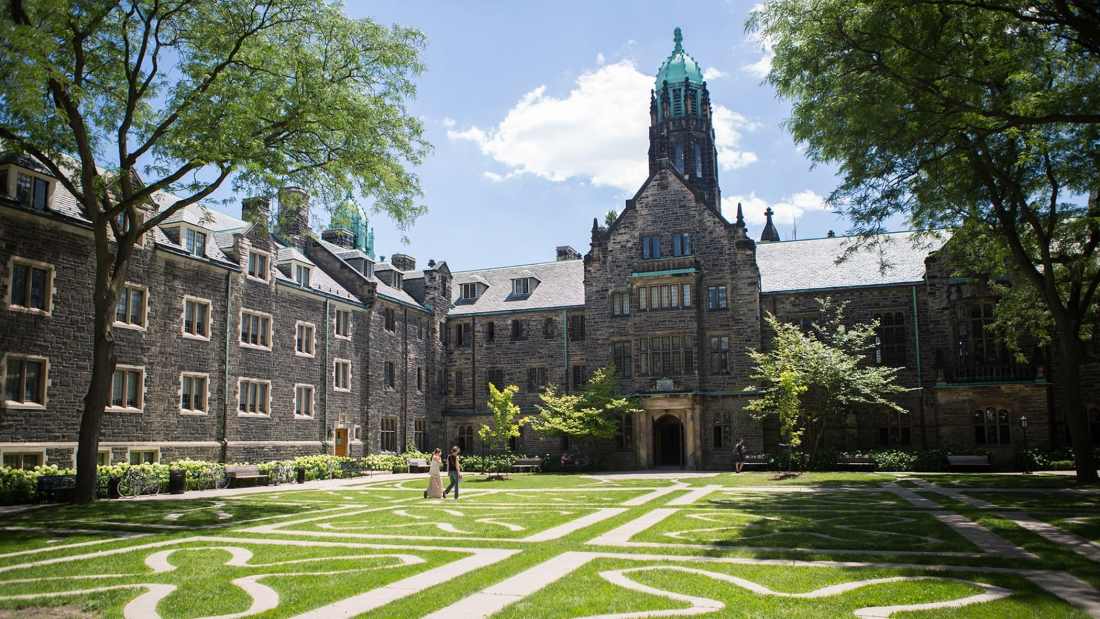 دانشگاه تورنتو (University of Toronto)